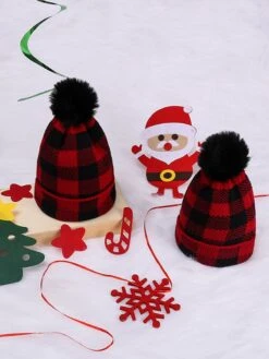 Red & Black Plaid Hairball Knitted Child Hat -Retro Pulse Shop 19371302047 1330256901 2109c41d eb3b 4305 adb3 e26f785505f3