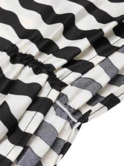 2PCS 1950s Black Curves Blouse & Navy Blue Shorts -Retro Pulse Shop CBH180648 5