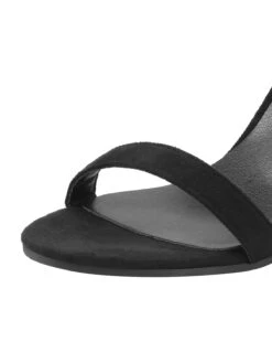 Black Pearl Chain Metal Point Toe Cone Heels -Retro Pulse Shop SCN002569 4