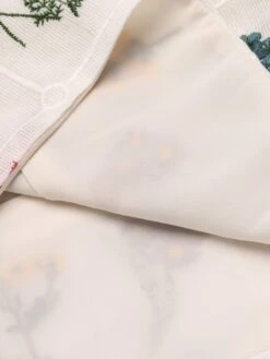 White 1950s Floral Embroidery Crop Top -Retro Pulse Shop SCV016331 6 c1be971c 3edb 4fce 9600 9de17b9c33e7