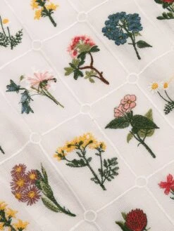 White 1950s Floral Embroidery Crop Top -Retro Pulse Shop SCV016331 7