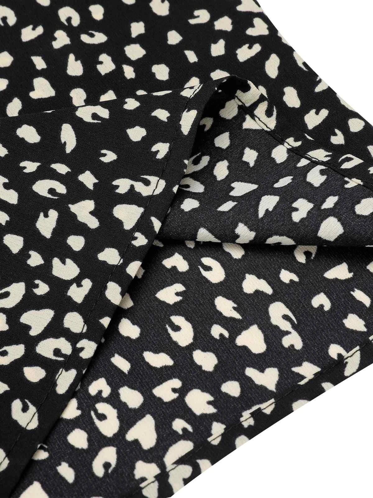 Black 1950s Printed V-Neck Belted Romper 9 Black 1950s Printed V-Neck Belted Romper - Image 7