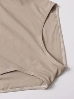 1960s Polka Dot Ruffled Skirted Swimsuit 17 1960s Polka Dot Ruffled Skirted Swimsuit -Retro Pulse Shop SCX000670 3