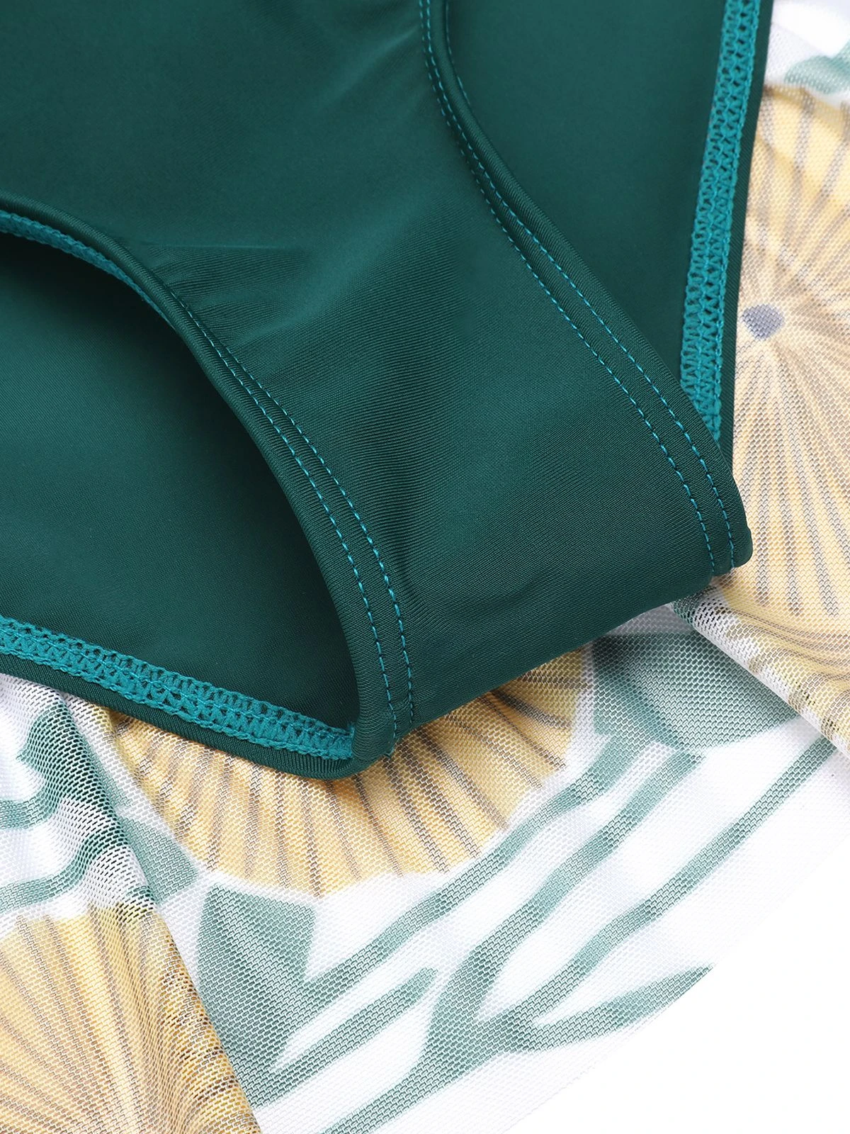 1950s Halter Ping Pong Floral Swimsuit 11 1950s Halter Ping Pong Floral Swimsuit - Image 9